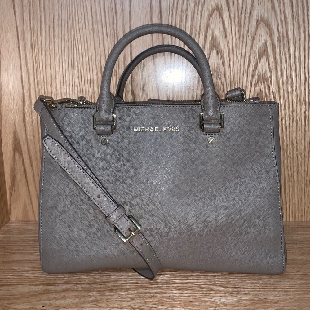 Authentic Michael Kors Tote
